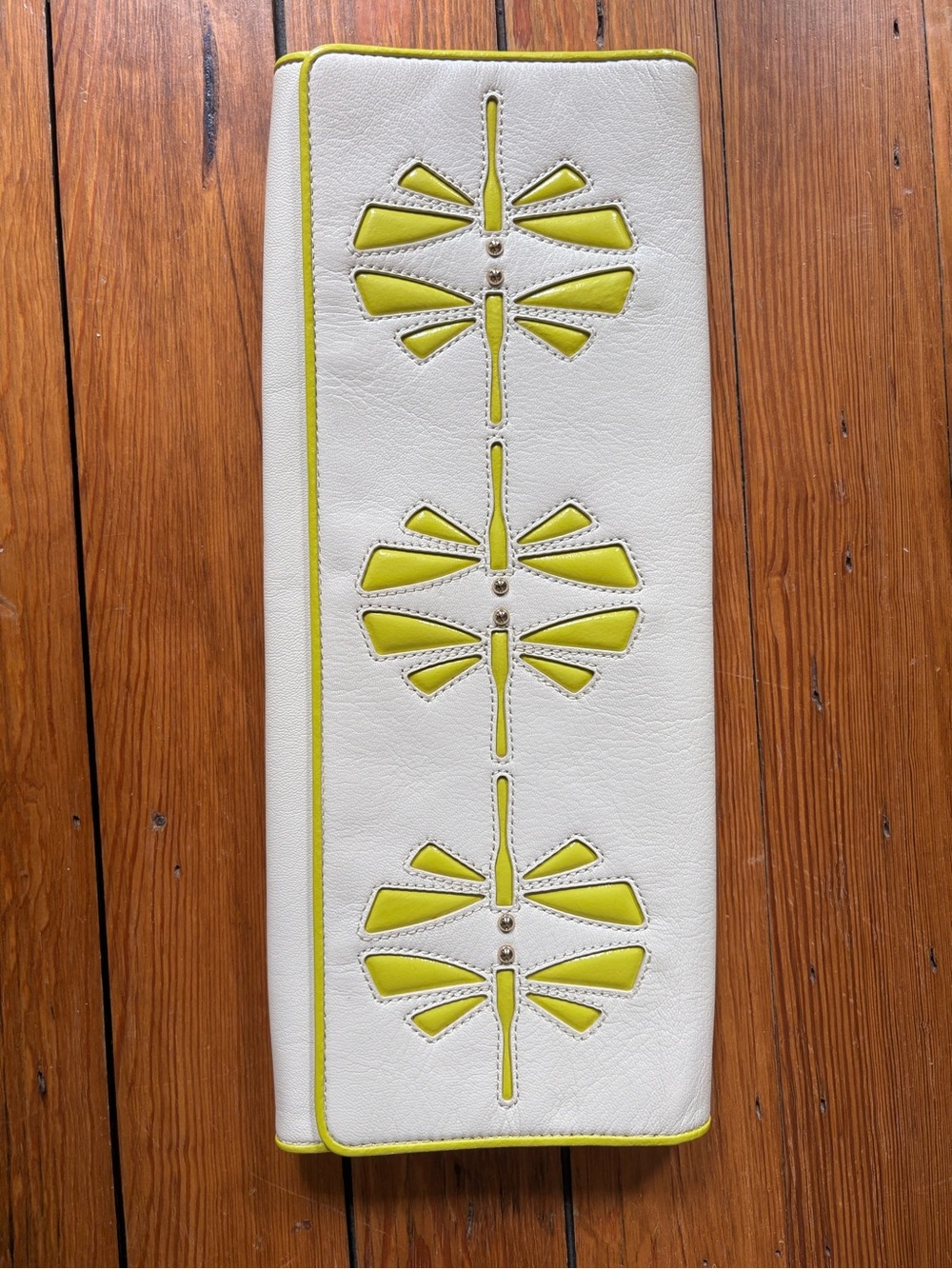 VINTAGE KATE SPADE BRYNDIS DRAGONFLY WHITE LEATHER CLUTCH Collectors Item